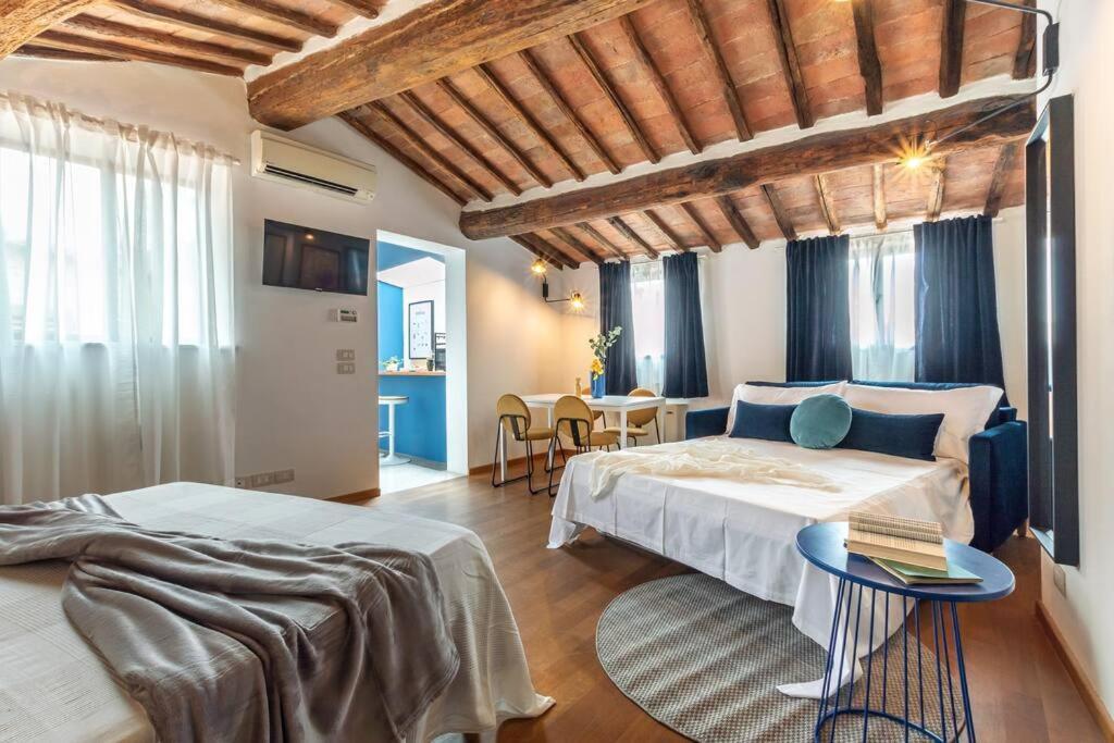 Апартаменты Mimosa- Loft Elegante Con Terrazza Nel Centro Di Сиена Экстерьер фото